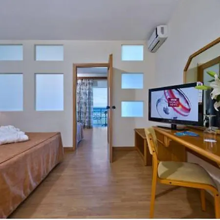 Hotel Mare & Water Park Rethymno (Crete)
