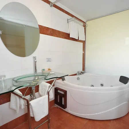 Mare & Water Park Otel 5*