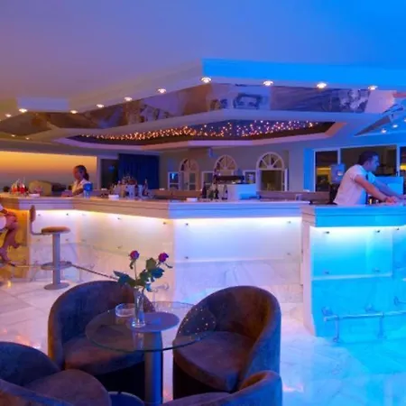Отель Mare & Water Park