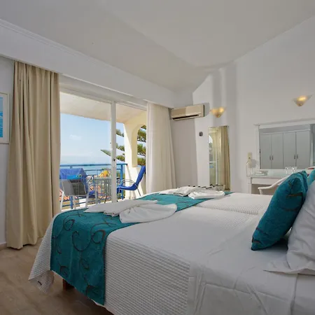 Mare & Water Park 5*