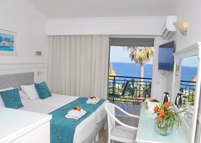 Hotel Mare & Water Park 5*