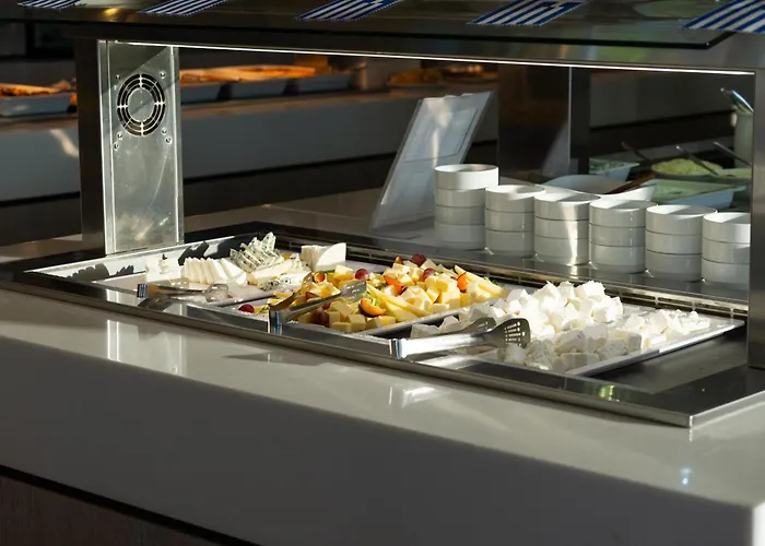 מלון Mare & Water Park העיירה רתימנו