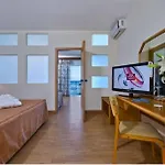 מלון Mare & Water Park העיירה רתימנו