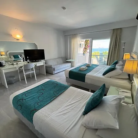 Mare & Water Park Rethymno